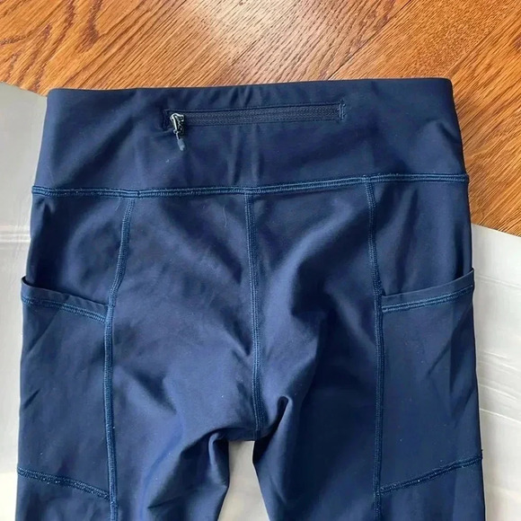 Lululemon I 4 - Picture 7 of 16